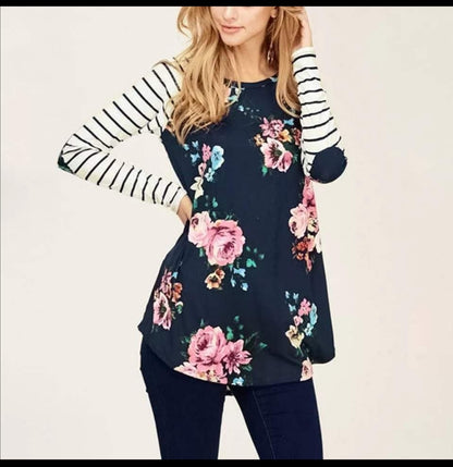 Flowery Nursing Shirt